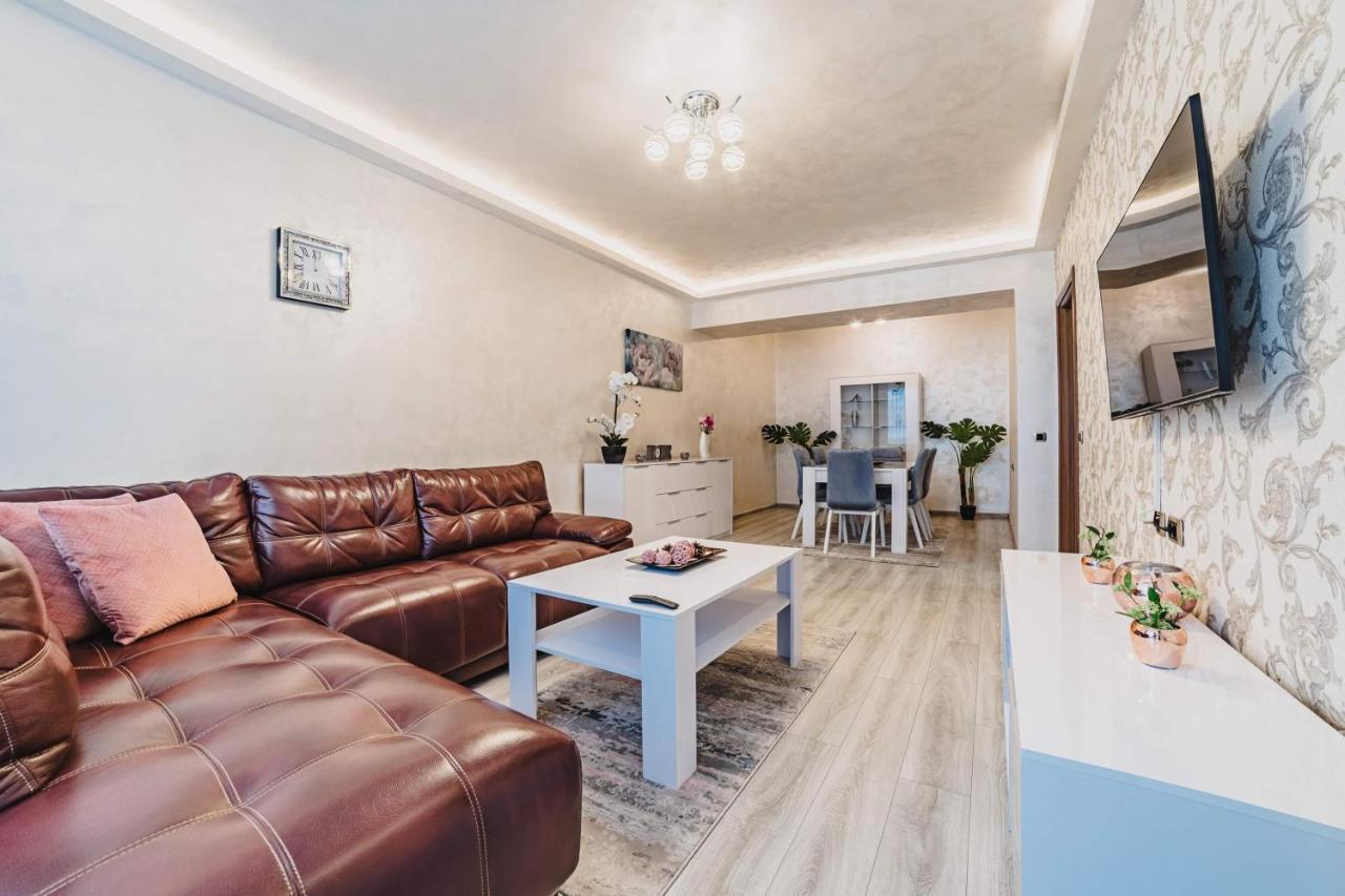 Apartament Sentimento Μπρασόβ Εξωτερικό φωτογραφία
